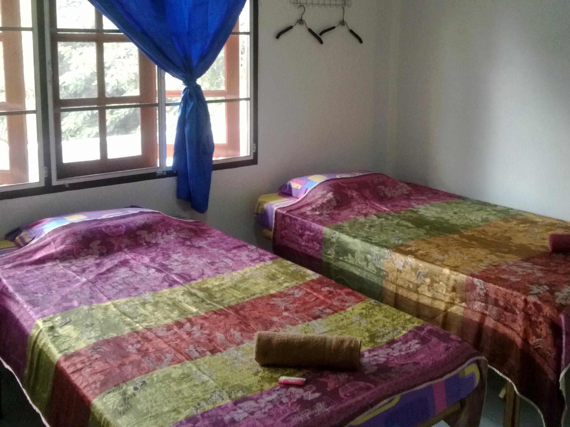 快乐旅馆小屋 素可泰 外观 照片